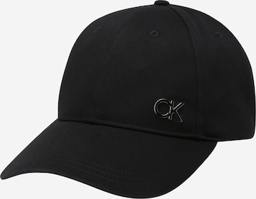 Calvin Klein Шапка с козирка в черно: отпред