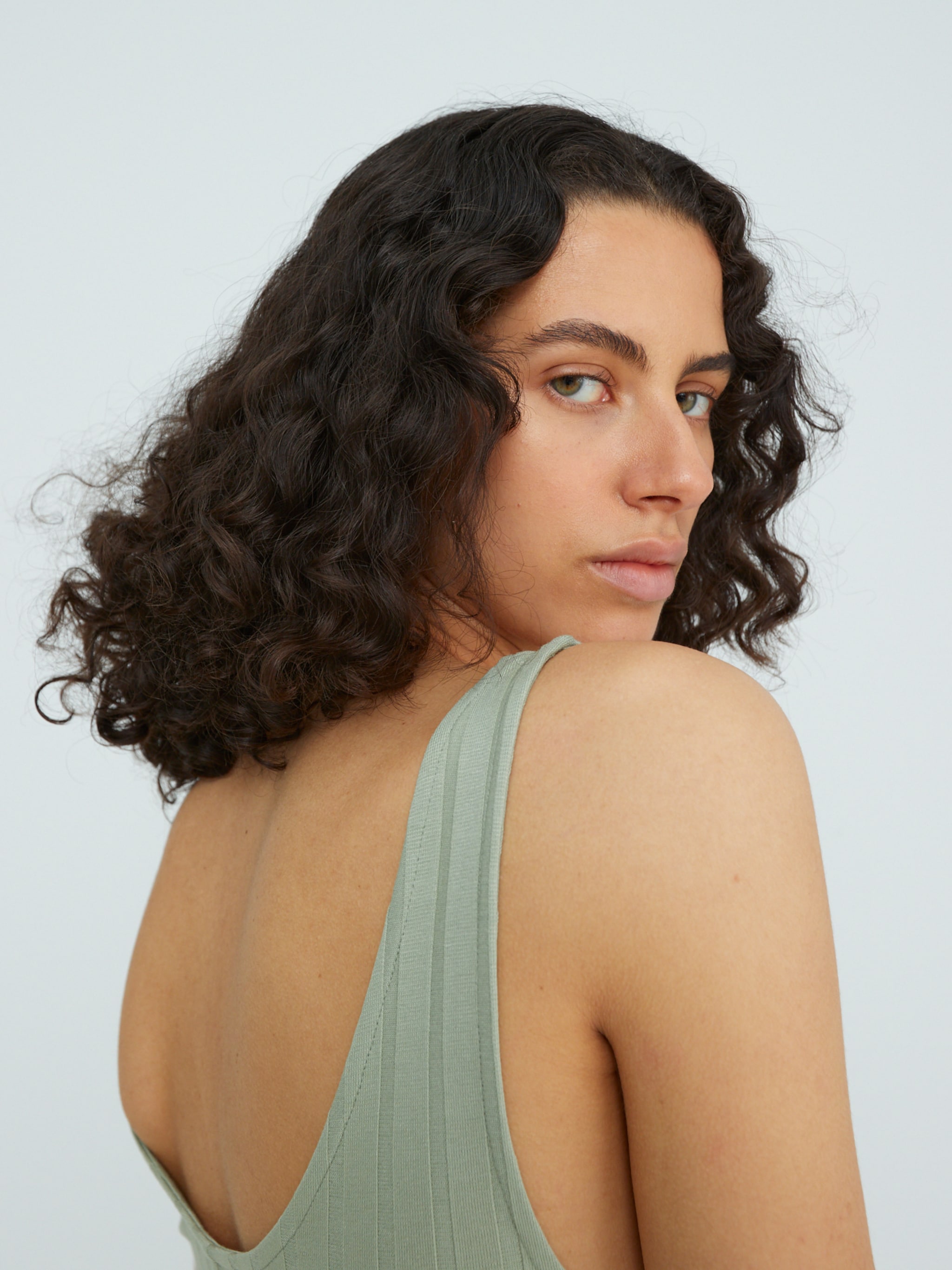 EDITED Produits Robe 'Iniki' vert clair