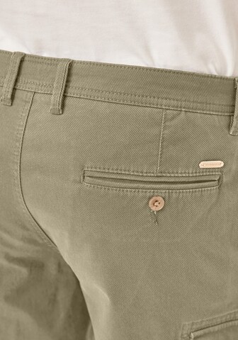 REDPOINT Regular Hose 'CALGARY' in Grün