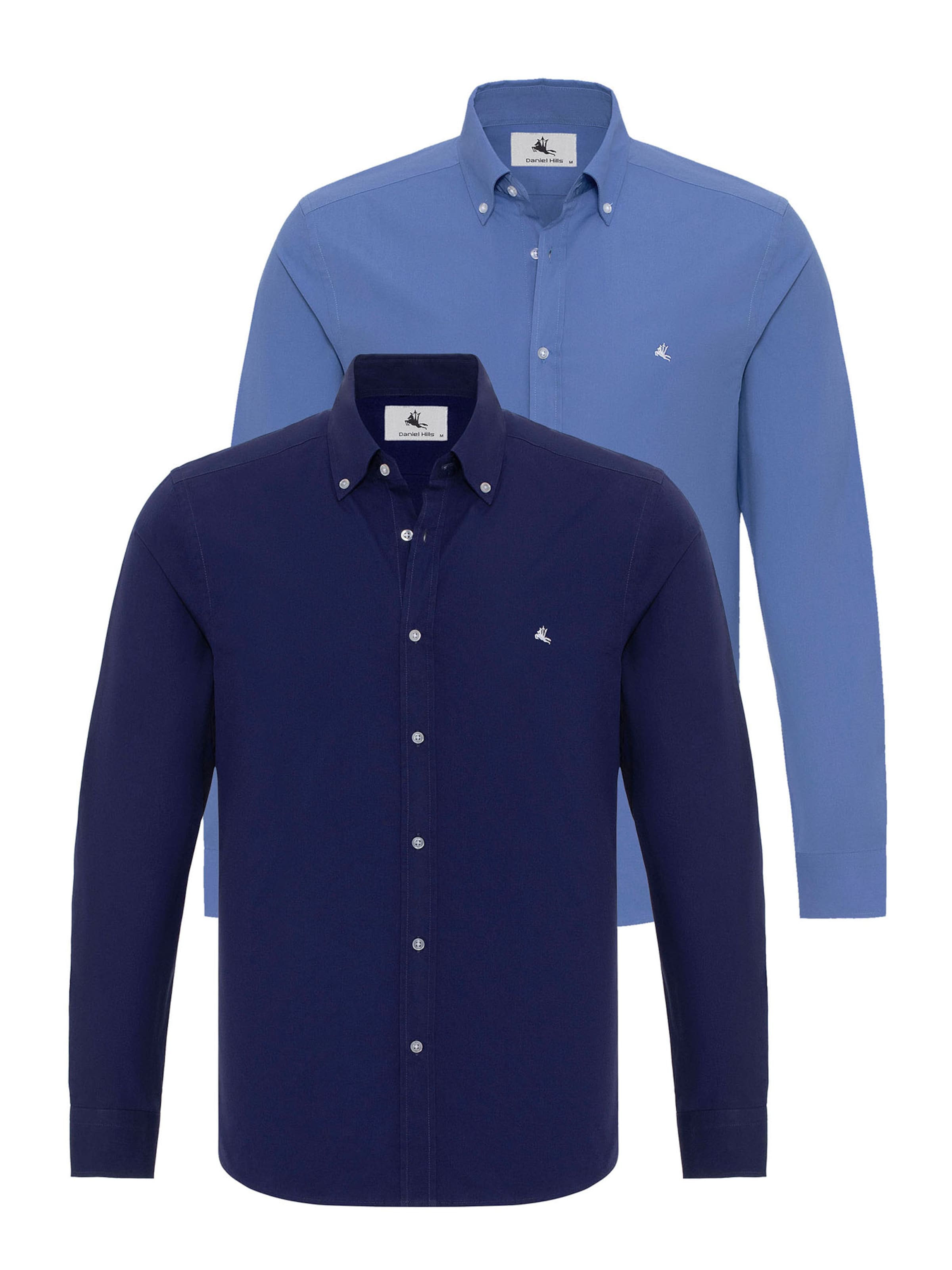 Daniel Hills Button Up Shirt in Blue: front