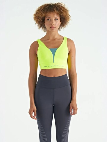 Tommy Life Sporttop 'Aktive Oberteile'‌‌‌‌ in Mischfarben: Vorderseite