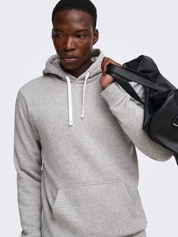 Survêtement 'ONSCERES' Only & Sons en gris : devant