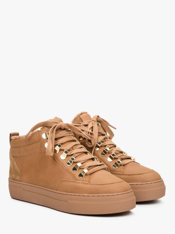 Estro Sneaker low‌‌‌ in Braun