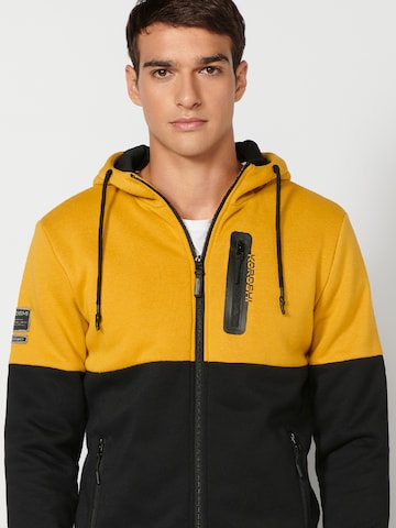 KOROSHI Between-season jacket in Yellow
