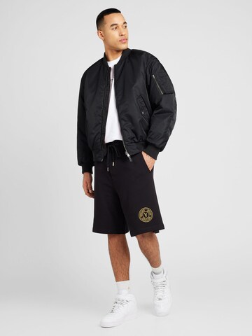 Versace Jeans Couture - Loosefit Calças em preto