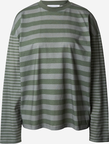 T-shirt 'Blissful' florence by mills exclusive for ABOUT YOU en gris : devant