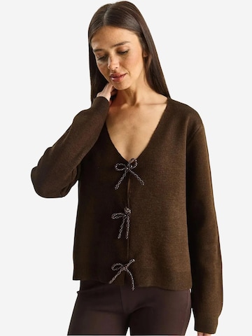 Bianco Lucci Knit Cardigan in Brown