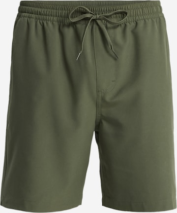 QUIKSILVER Bathing trunks 'Taxer Am' in Green: front
