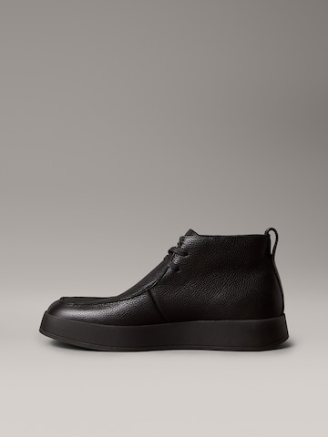 Calvin Klein Chukka Boots in Zwart: voorkant
