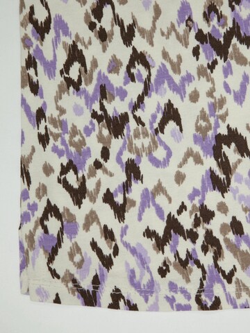 Shape Of You Blouse in Lila