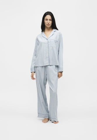 Pijama de la Hunkemöller pe albastru: față