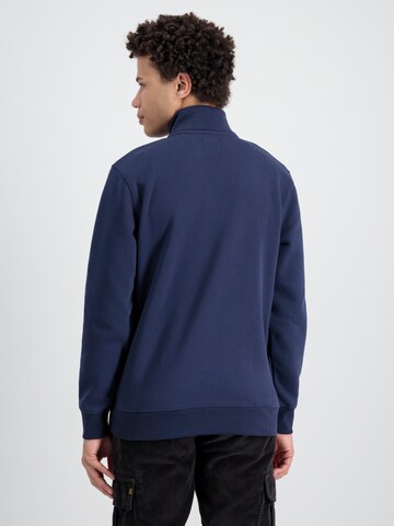 ALPHA INDUSTRIES Sweatshirt in Blue