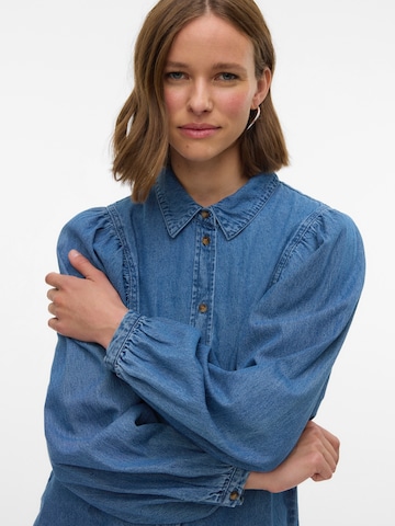 Chemisier 'VMSITTA' VERO MODA en bleu : devant