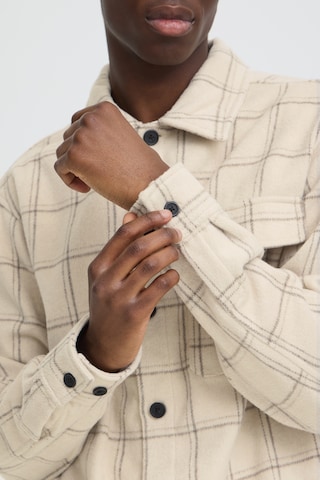 !Solid Regular fit Skjorta 'SDWHEELER' i beige