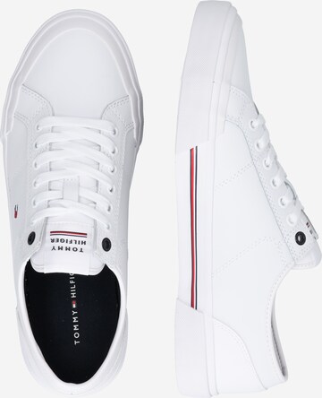 TOMMY HILFIGER - Sapatilhas baixas em branco