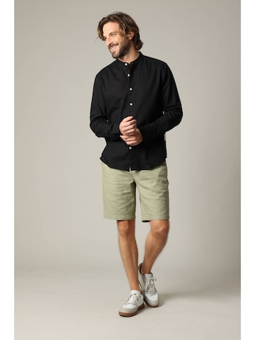 Coupe regular Chemise 'Smithy' Deeluxe en noir