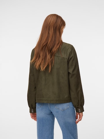 VERO MODA Přechodná bunda 'VMDARIAMARIA' – zelená