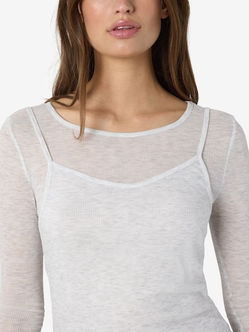 Noisy may Shirt 'NMNusa' in Grijs