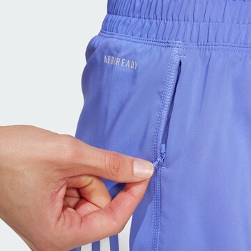 regular Pantaloni sportivi 'Own the Run' di ADIDAS PERFORMANCE in blu