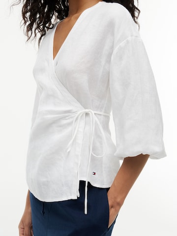 TOMMY HILFIGER Блузка в Белый