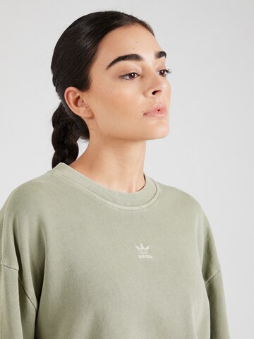 ADIDAS ORIGINALSSweater majica 'Ess' - zelena boja