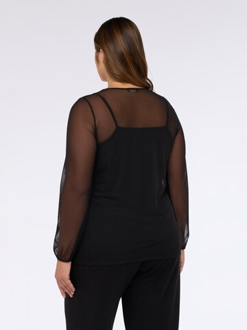 Fiorella Rubino - Top en negro