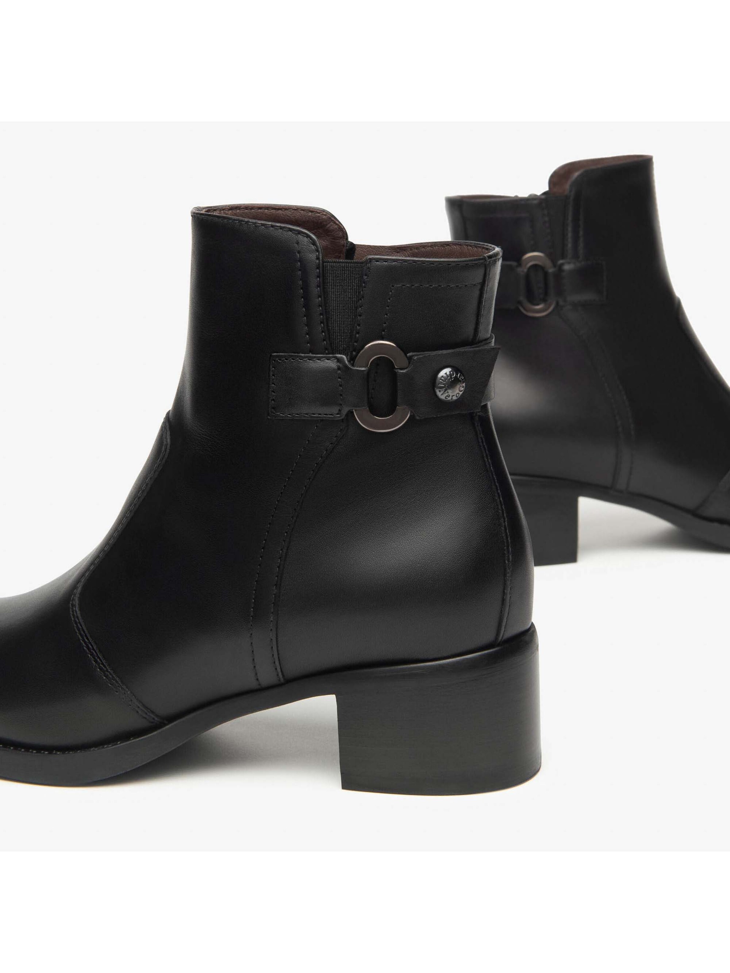 Bottines 'Brescia' Nero Giardini en noir