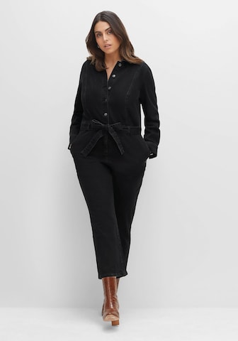 SHEEGO Jumpsuit in Black: front