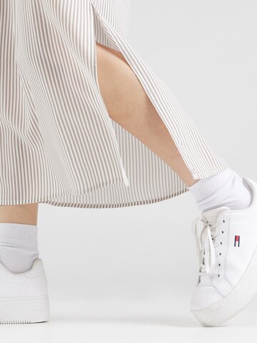 Jupe 'VMBUMPY' VERO MODA en beige