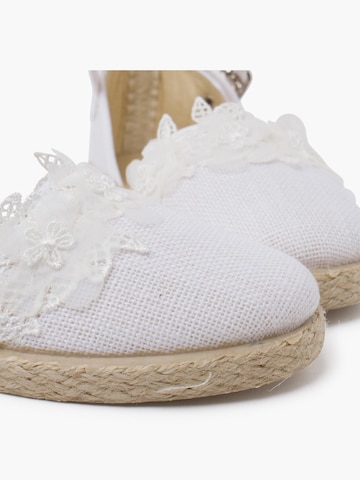 Sandalo di Pisamonas in bianco