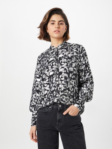 BRUUNS BAZAAR Blouse 'Geranium Ava' in Black: front