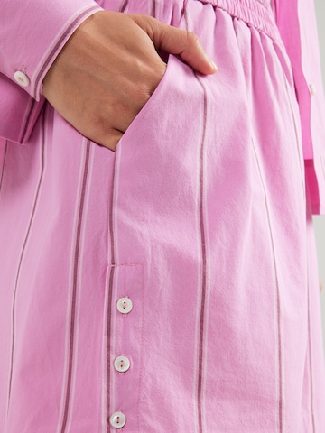 FRNCH PARIS Regularen Hlače | roza barva