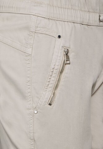 STREET ONE Loose fit Cargo Pants in Beige