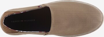 brūns TOMMY HILFIGER Espadrillas 'Easy Summer'