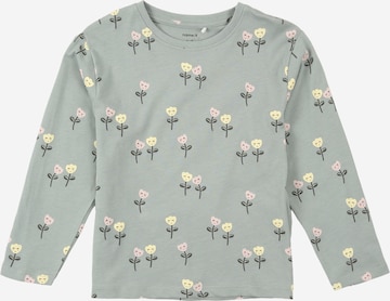 Tricou 'NMFVELDA' de la NAME IT pe verde: față