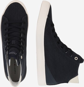 Sneaker alta di TOMMY HILFIGER in blu