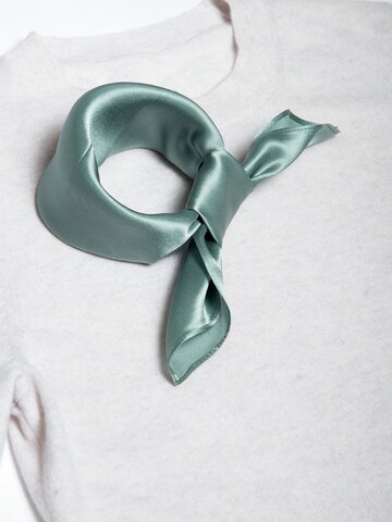 MayTree Scarf 'Seidentuch einfarbig' in Green