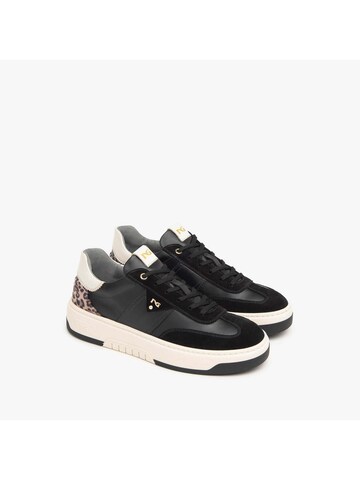 Nero Giardini Sneakers in Black
