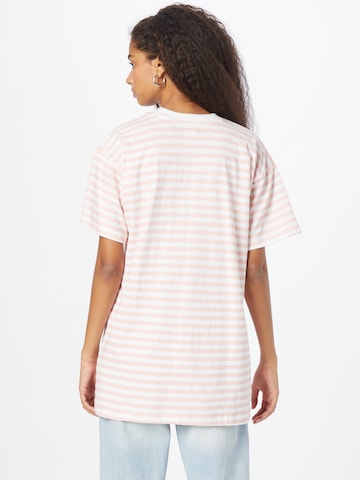 Daisy Street T-shirt i rosa