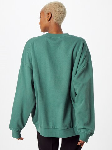 WEEKDAY Sweatshirt i grøn