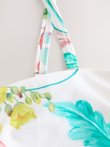 Next Bandeau Bikinitop in Wit
