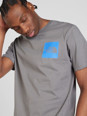 THE NORTH FACE T-Shirt in Grau