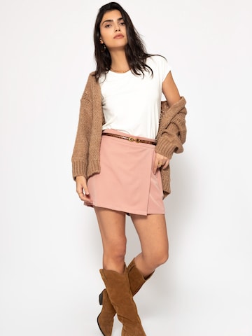 SASSYCLASSY Shirt in White