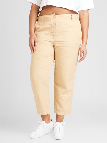 Coupe slim Pantalon chino Tommy Hilfiger Curve en beige : devant