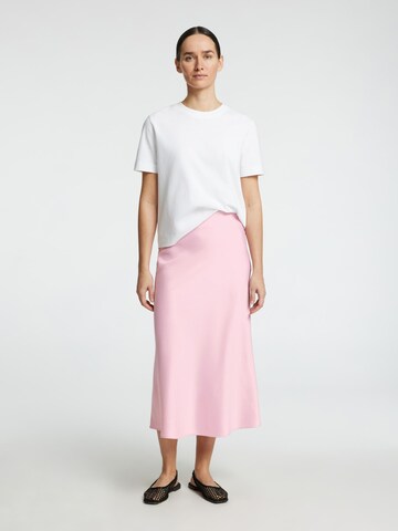 SELECTED Rok in Roze