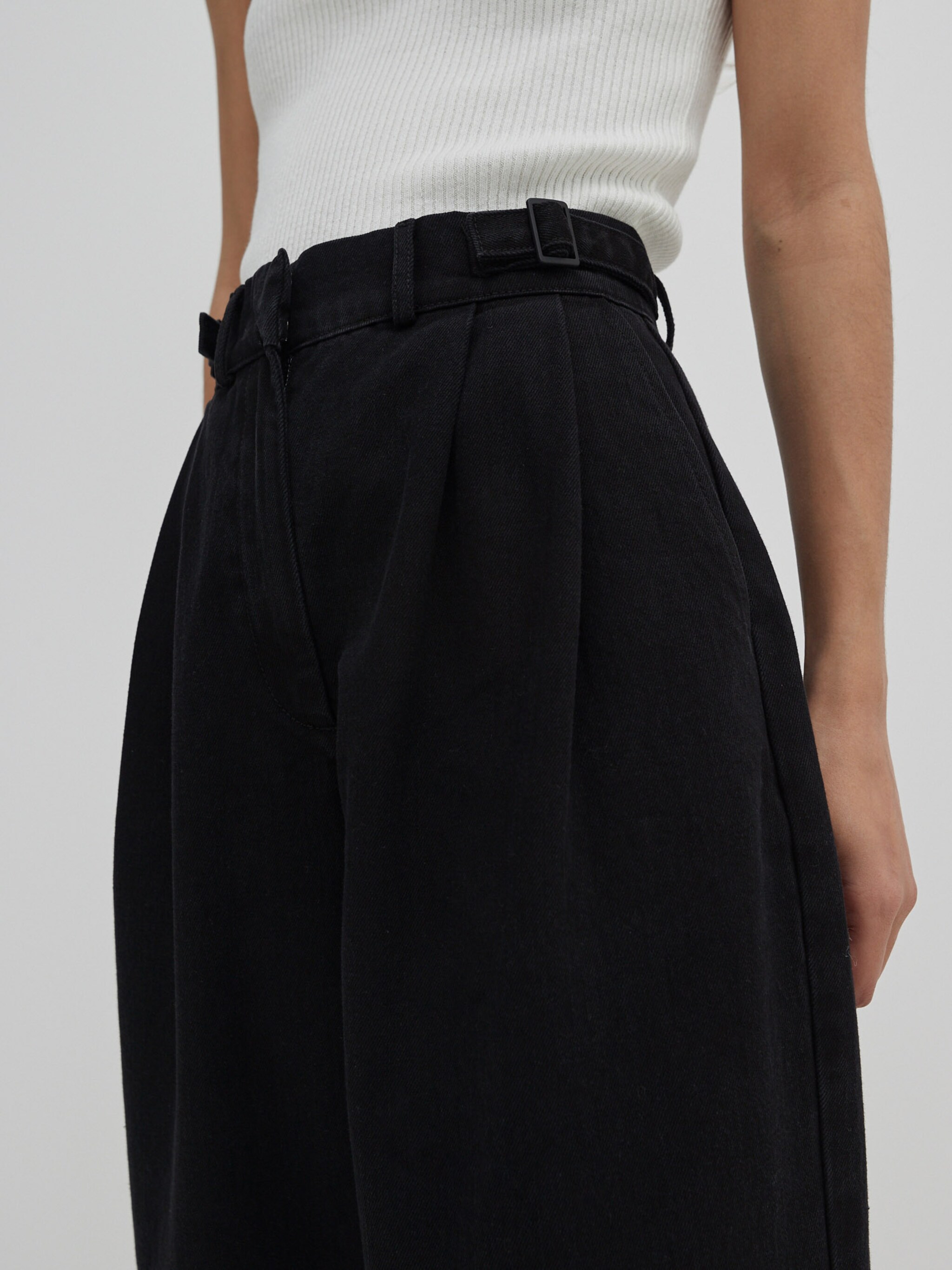 EDITED Produkte Jeans 'Chiara' black denim