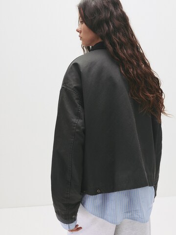 Veste mi-saison Pull&Bear en gris