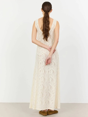 Robe Levete Room en beige