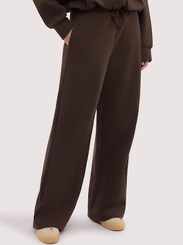 Trussardi Regular Pants in Brown: front