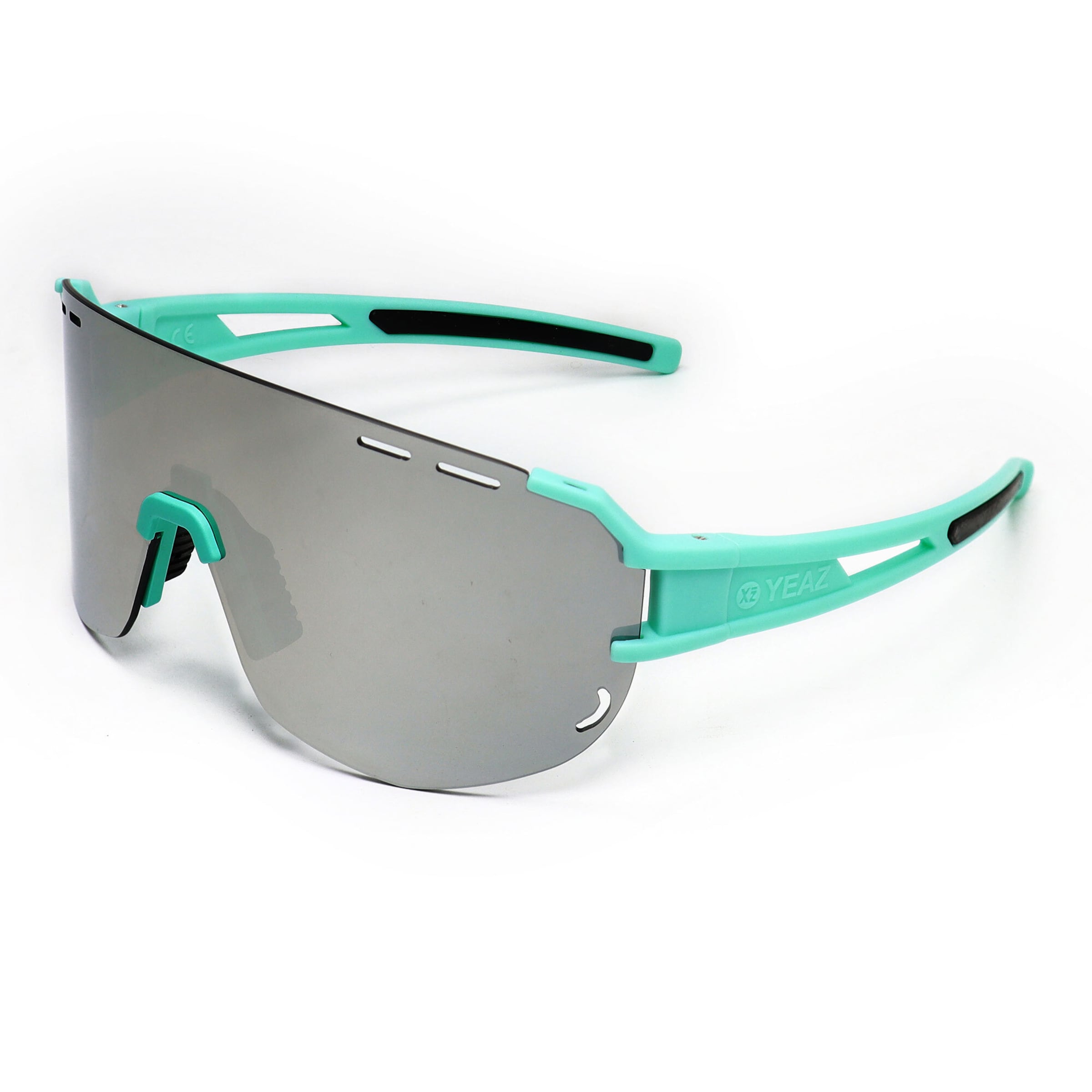 Lunettes de soleil sport YEAZ en vert : devant